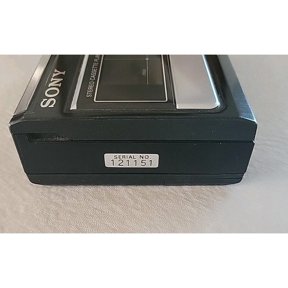 Vintage Sony Walkman WM-41 Cassette Player — Not Working — For Parts or Repair - Picture 5 of 7